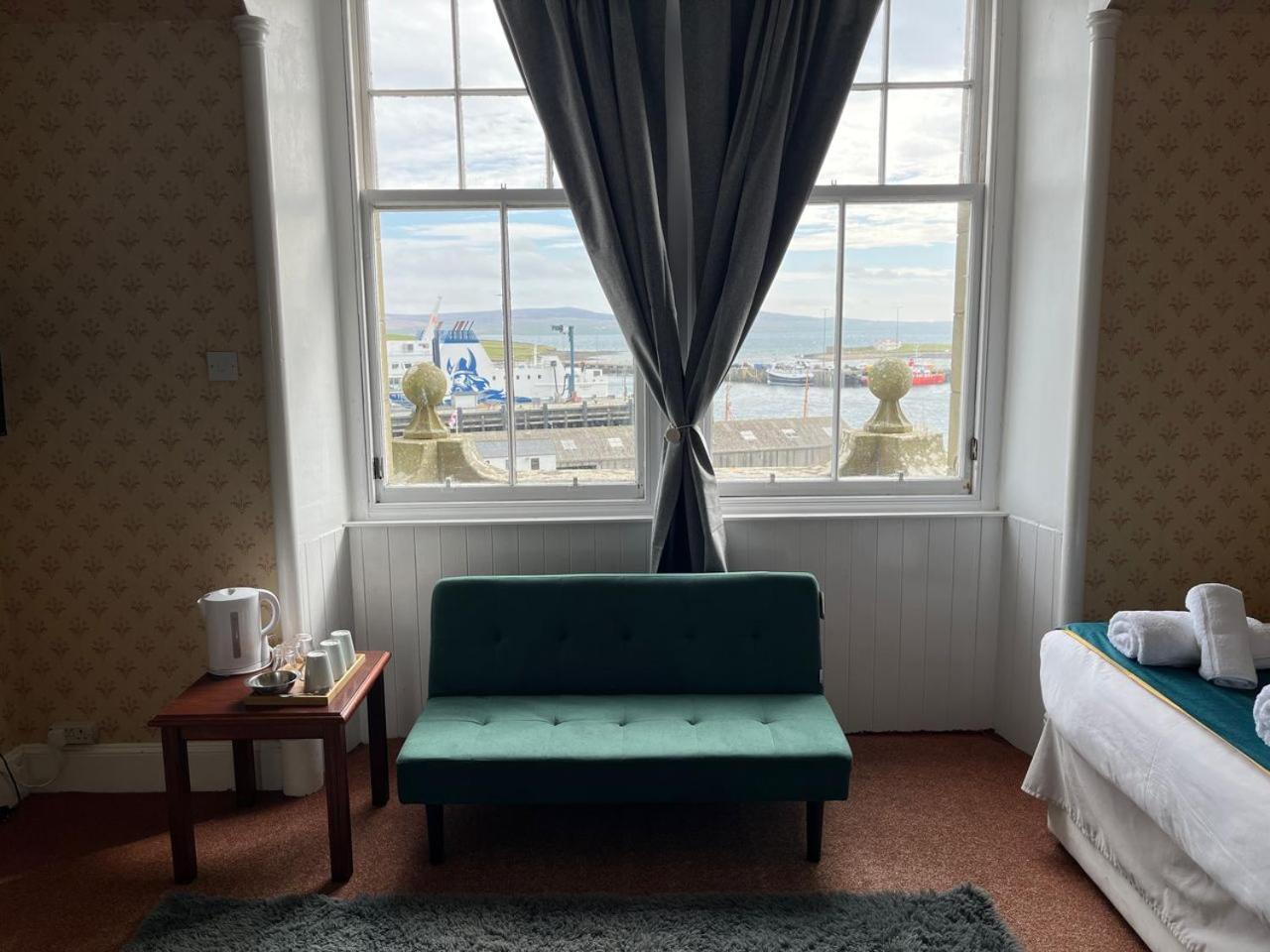 The Stromness Hotel Exterior photo